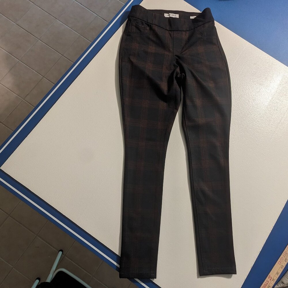 Nine West Size XS Skinny Pants in Plaid